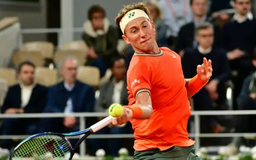 Casper Ruud ghi tên vào vòng 4 Madrid Open