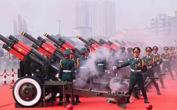 21 loạt đại bác chào mừng đại lễ 30/4