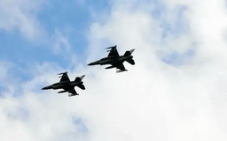 Mỹ phê duyệt gói huấn luyện và hỗ trợ F-16 cho Ukraine