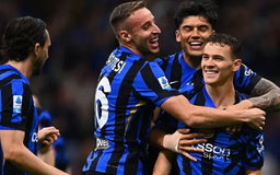 Inter Milan và Napoli tiếp tục cuộc đua 'song mã'