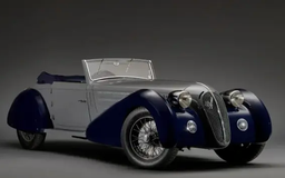 Siêu xe Alfa Romeo được đấu giá lên tới 104 tỷ đồng