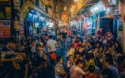 Phố đêm Tạ Hiện | Hà Nội đến để yêu | 12/05/2025