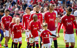 Manchester United khủng hoảng chấn thương