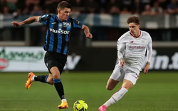 AS Roma lỡ cơ hội vào top 4 Serie A