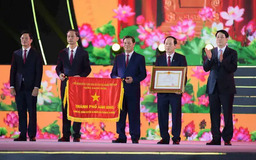 Hải Phòng vinh dự đón nhận danh hiệu 'Thành phố Anh hùng'