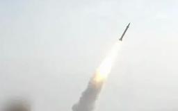 Houthi tiếp tục phóng tên lửa đạn đạo nhằm vào Israel