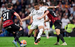 Kylian Mbappe phá kỷ lục tồn tại 71 năm