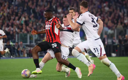 AC Milan trải qua mùa giải trắng tay
