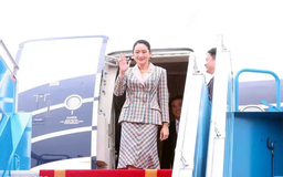 Thủ tướng Thái Lan bắt đầu chuyến thăm chính thức Việt Nam
