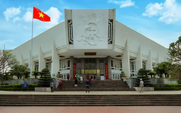 Hành trình theo dấu chân Bác | Hà Nội đến để yêu | 17/05/2025