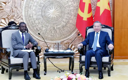 Đề nghị UNESCO hỗ trợ lan toả giá trị văn hóa Việt