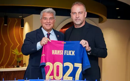 HLV Hansi Flick gia hạn hợp đồng với Barcelona