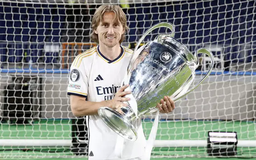 Luka Modric chia tay Real Madrid
