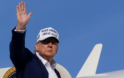 Tổng thống Trump: Mỹ ưu tiên chip và xe tăng