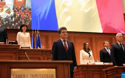 Tân Tổng thống Romania tuyên thệ nhậm chức