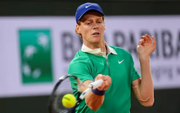 Jannik Sinner khởi đầu thuận lợi ở Roland Garros