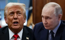 Ông Trump cảnh báo ông Putin đang 'đùa với lửa'