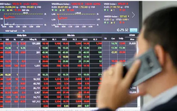 VN-Index mất gần 10 điểm, khối ngoại bán ròng mạnh mẽ