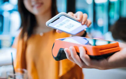 Thanh toán không tiền mặt đã tăng 30%-40% mỗi năm