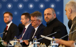 Nga yêu cầu Ukraine nhượng bộ lãnh thổ để ngừng giao tranh