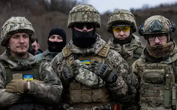 Tổng thống Ukraine cải tổ đội ngũ chỉ huy quân đội