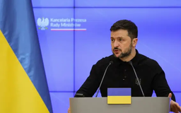 Ukraine đề xuất ngừng bắn, Nga nghi ngờ mục đích của Kiev