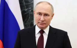 Ông Putin chỉ đạo phát triển bộ ba hạt nhân