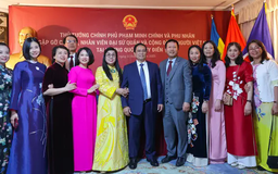 Thủ tướng Phạm Minh Chính gặp gỡ kiều bào tại Thuỵ Điển