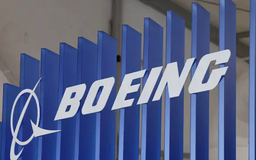 Cổ phiếu Boeing lao dốc sau tai nạn máy bay Ấn Độ