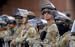 Tòa án Mỹ chặn ông Trump điều vệ binh tới Los Angeles