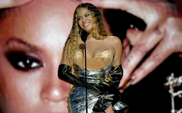 Beyoncé lập kỷ lục mới cho nghệ sĩ solo