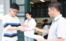 Hơn 4000 học sinh dự thi vào trường ‘hot’ của Hà Nội