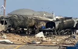 Iran không kích nhà máy lọc dầu lớn nhất Israel