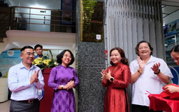 Gắn biển Di tích Quốc gia tại trụ sở báo Dân Chúng