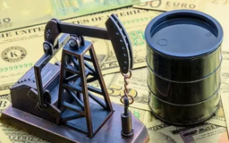 Giá dầu giảm nhẹ sau khi tăng 4%