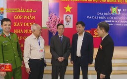 Cử tri phường Cửa Nam nô nức đi bầu cử