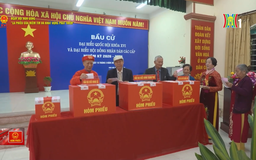 Cử tri xã Thanh Oai phấn khởi đi bầu cử