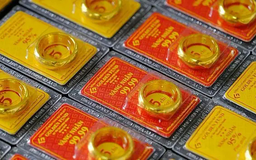 Giá vàng lại tạo đỉnh, lên 102,6 triệu đồng/lượng