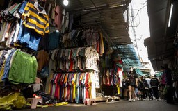 Thăm chợ bán đồ second-hand ở Hà Nội