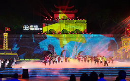 Câu chuyện hòa bình trong '50 năm đất nước trọn niềm vui'