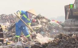 Những nữ công nhân môi trường gắn bó với nghề