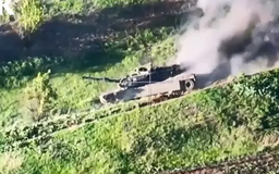 Nga phá hủy xe tăng của phương Tây ở Ukraine