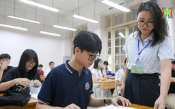 Kỳ thi lớp 10 lớn nhất cả nước bắt đầu