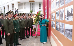 50 năm Trung hiếu bên Người