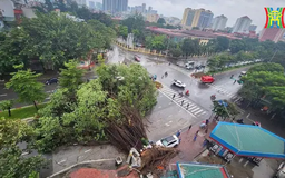 Thành phố Hà Nội kêu gọi người dân không ra khỏi nhà