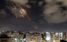 Tên lửa Hezbollah xuyên thủng lưới phòng không Israel