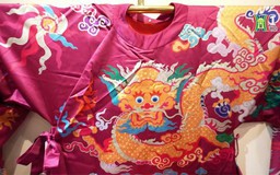 Mang cổ phục Việt vào đời sống hiện đại