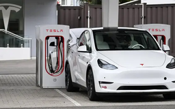 Hãng xe Tesla đang bị điều tra tại Mỹ