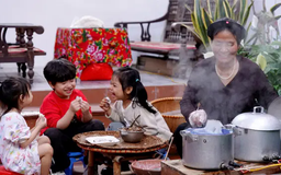 Bánh cuốn cuộn yêu thương