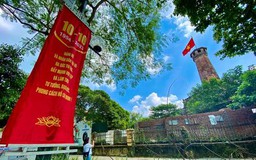 Hà Nội rực rỡ cờ hoa mừng Ngày Giải phóng Thủ đô
